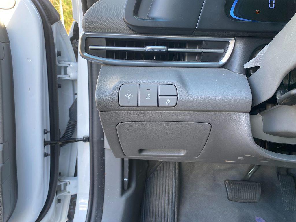 used 2024 Hyundai Elantra car, priced at $19,995