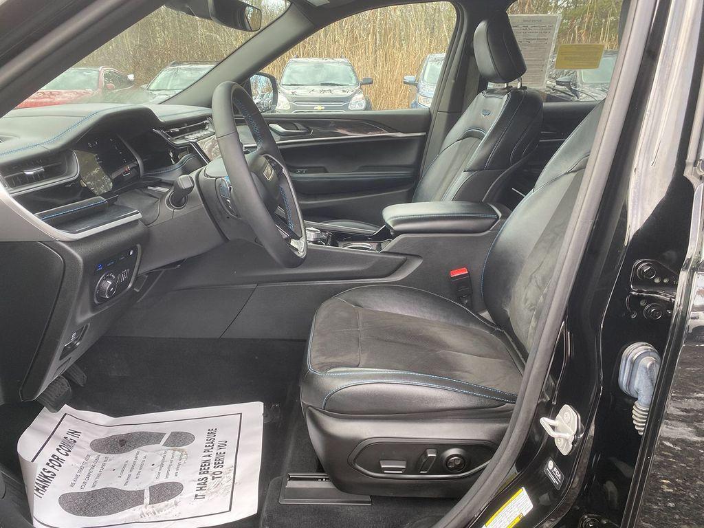 used 2022 Jeep Grand Cherokee 4xe car, priced at $31,988