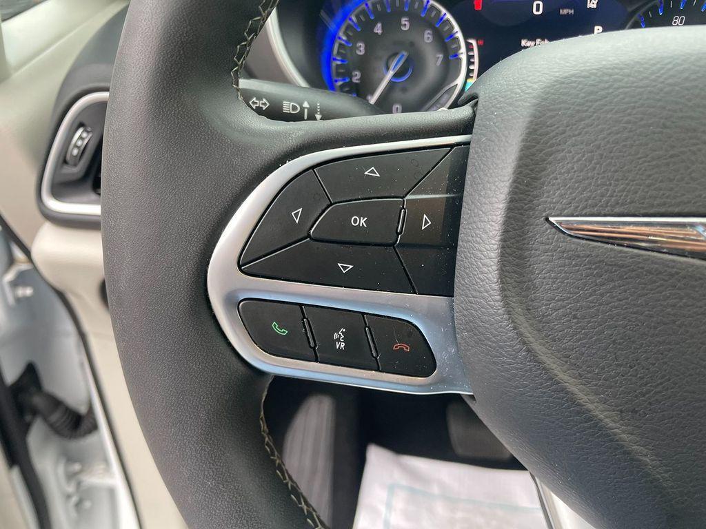 used 2024 Chrysler Pacifica car, priced at $30,098