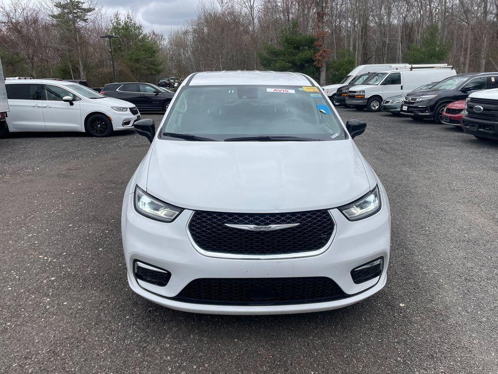 used 2024 Chrysler Pacifica car, priced at $30,098
