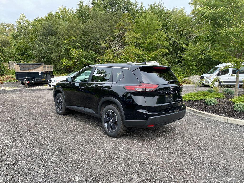 used 2024 Nissan Rogue car, priced at $23,995