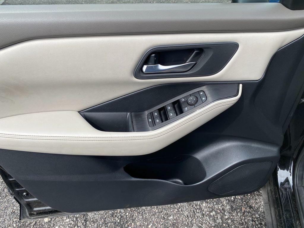 used 2024 Nissan Rogue car, priced at $23,995