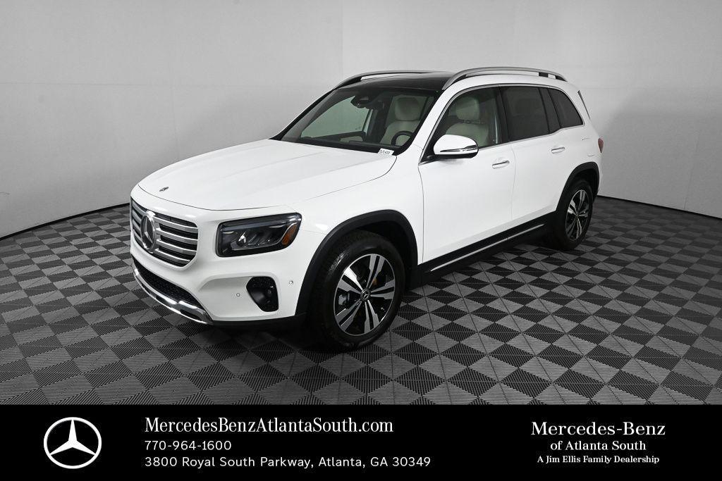 used 2025 Mercedes-Benz GLB 250 car, priced at $39,747