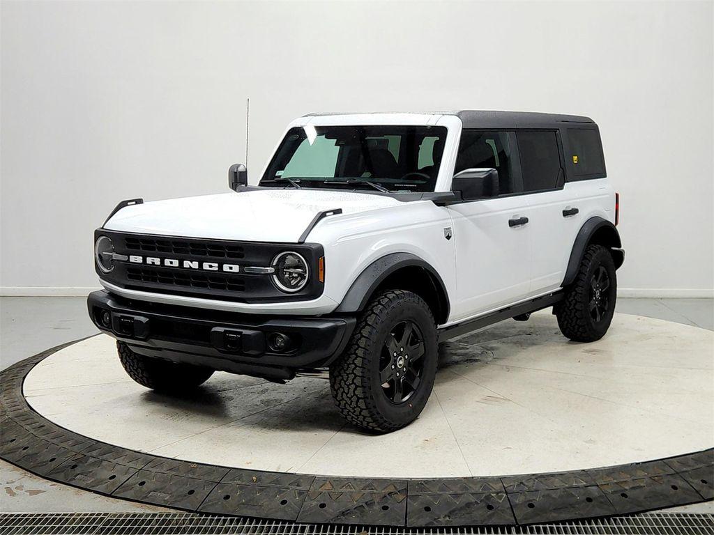 new 2025 Ford Bronco car, priced at $47,956