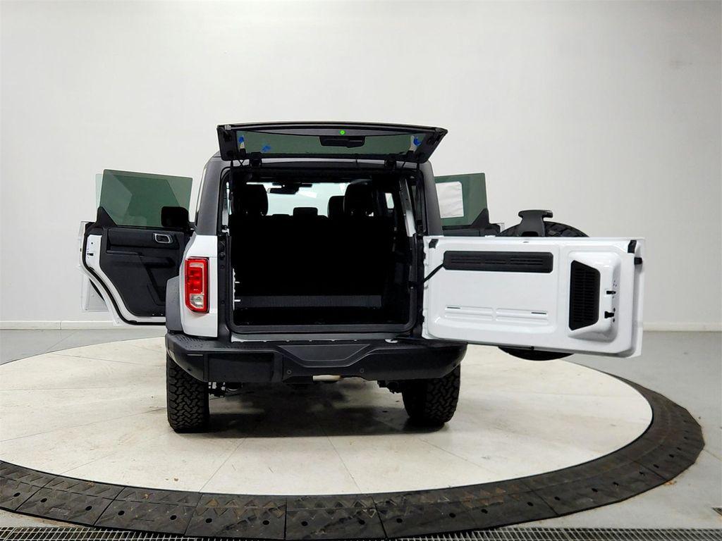 new 2025 Ford Bronco car, priced at $47,956
