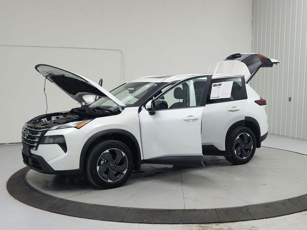 used 2025 Nissan Rogue car, priced at $25,406