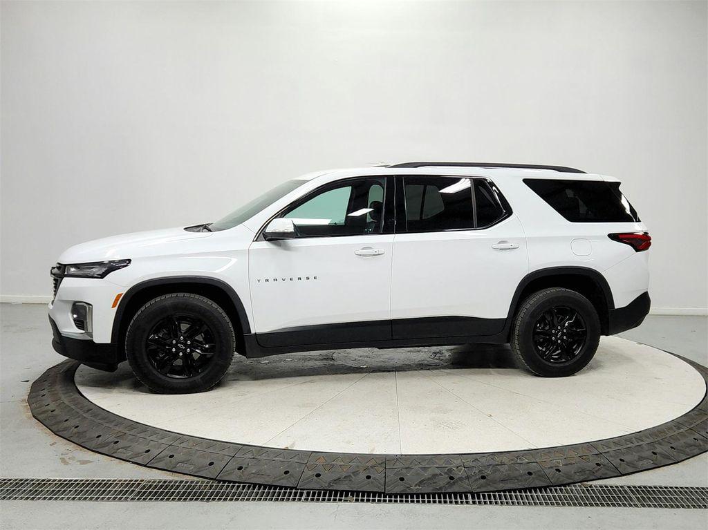 used 2022 Chevrolet Traverse car, priced at $18,836