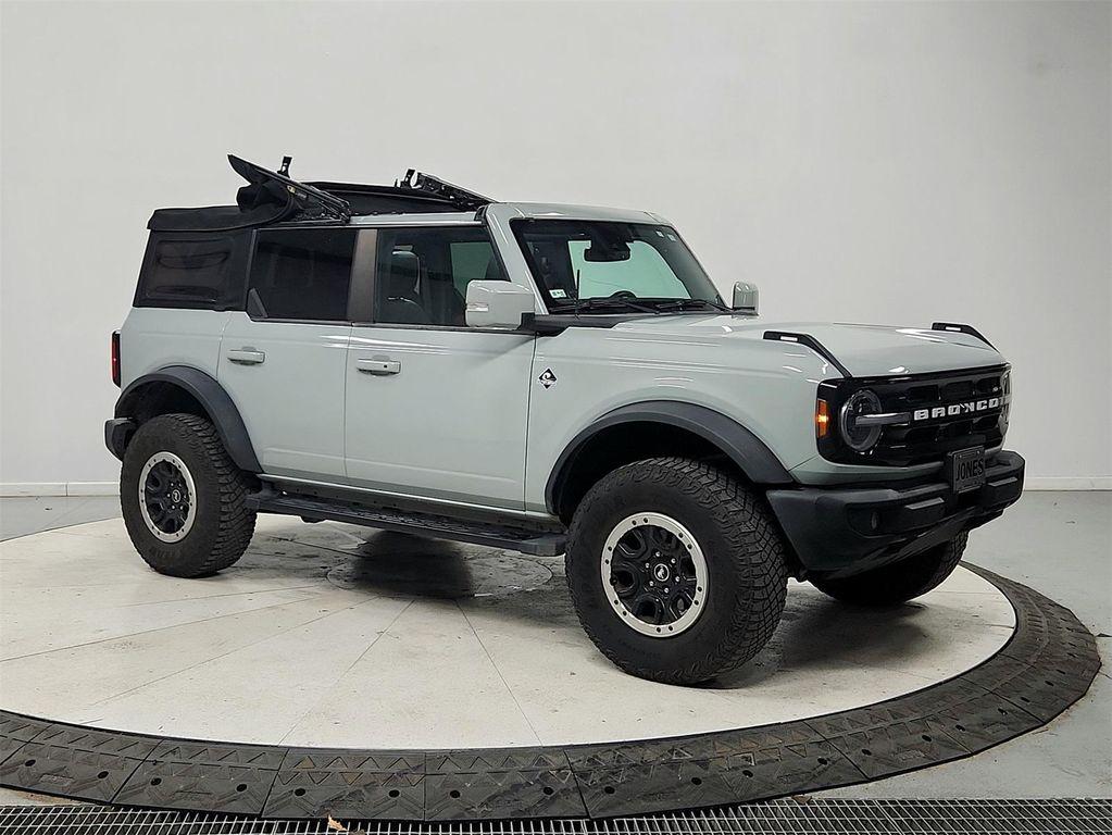 used 2022 Ford Bronco car, priced at $35,681