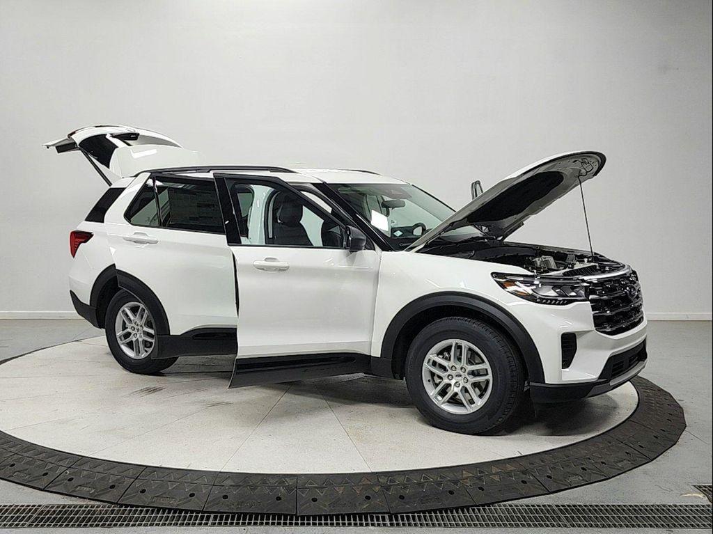 new 2026 Ford Explorer car, priced at $40,487