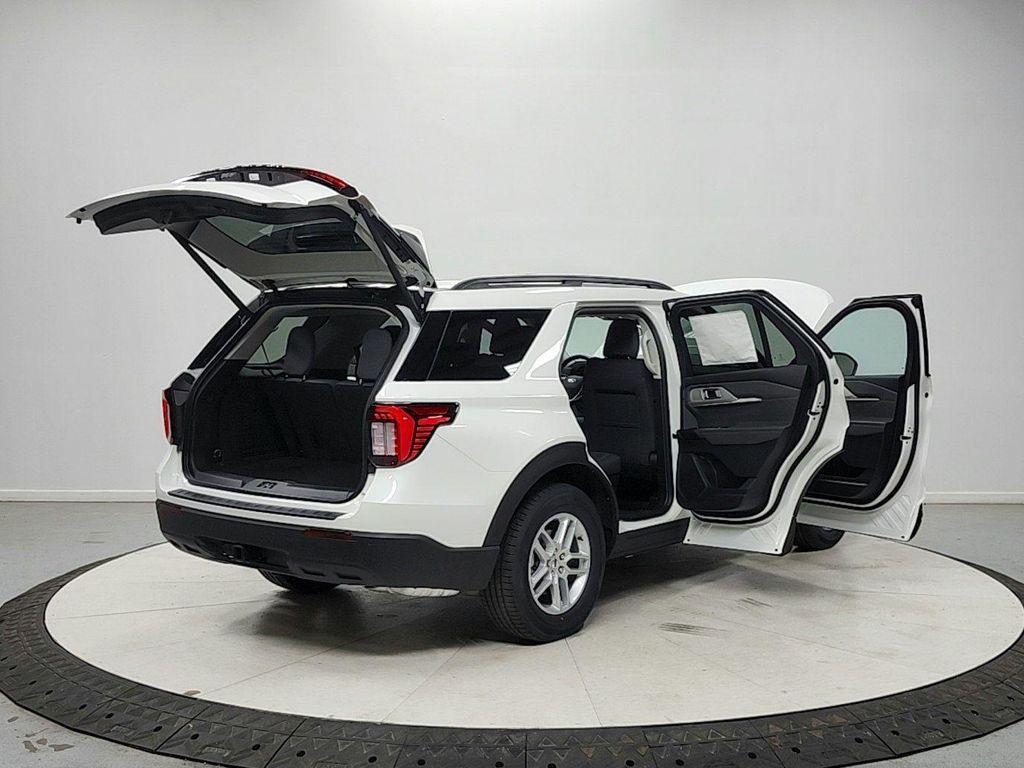 new 2026 Ford Explorer car, priced at $40,487