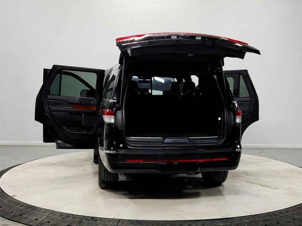 used 2024 Lincoln Navigator car, priced at $58,986