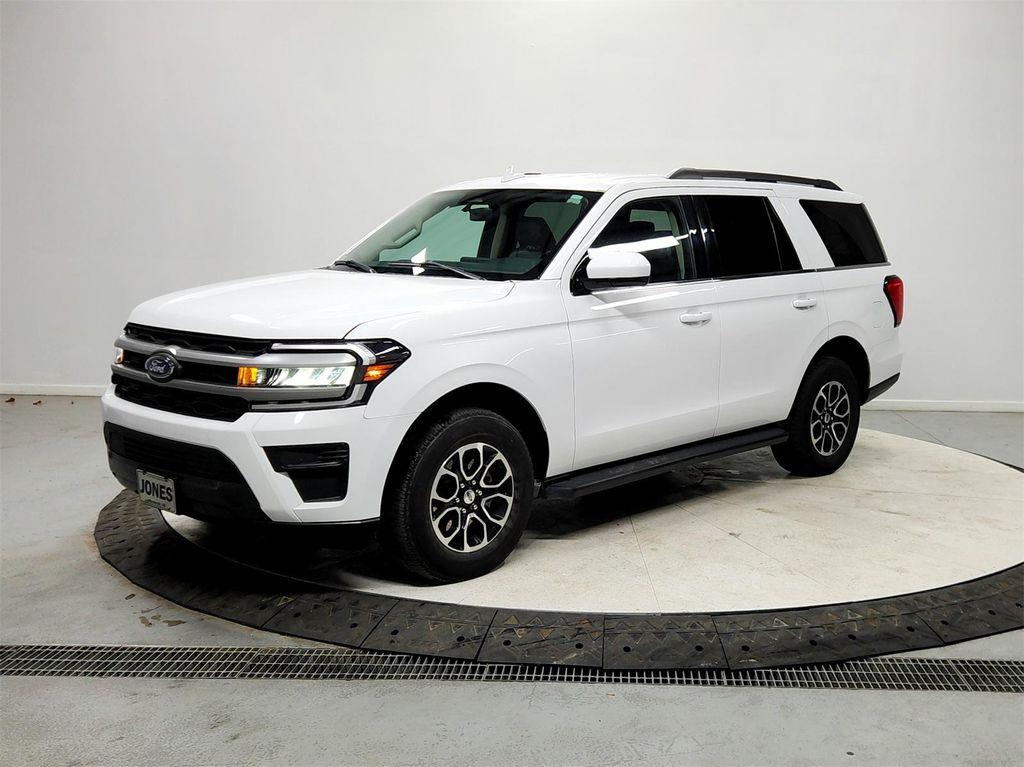 used 2024 Ford Expedition car, priced at $38,786