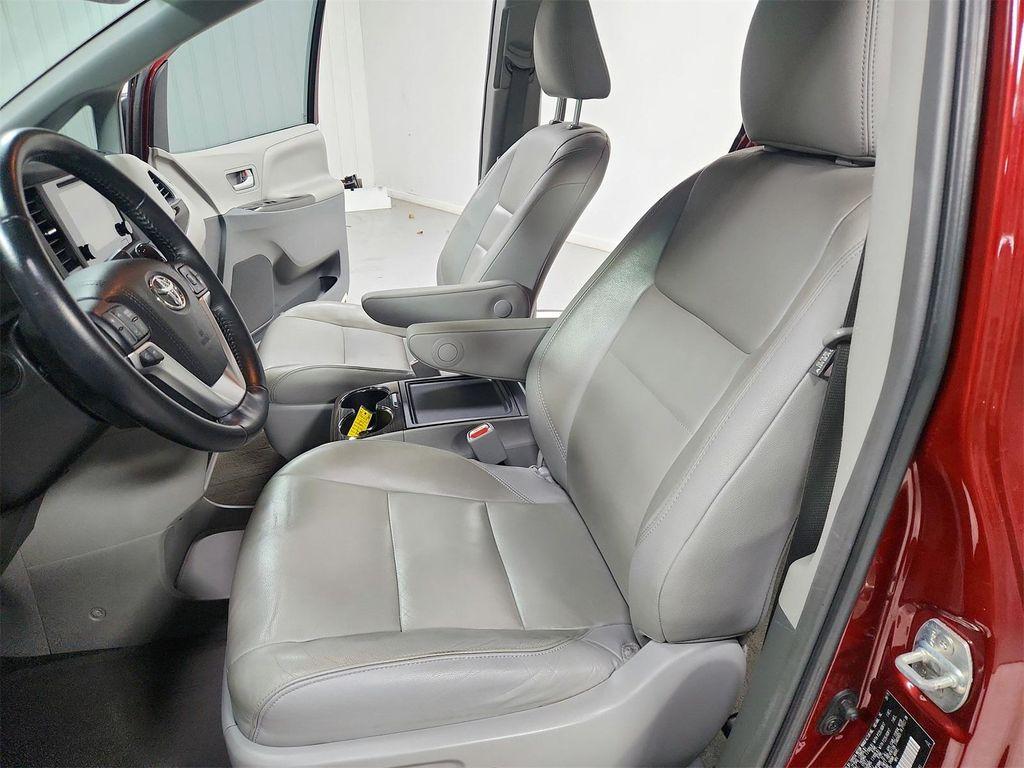 used 2015 Toyota Sienna car, priced at $19,214