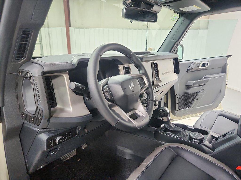 new 2025 Ford Bronco car, priced at $52,275