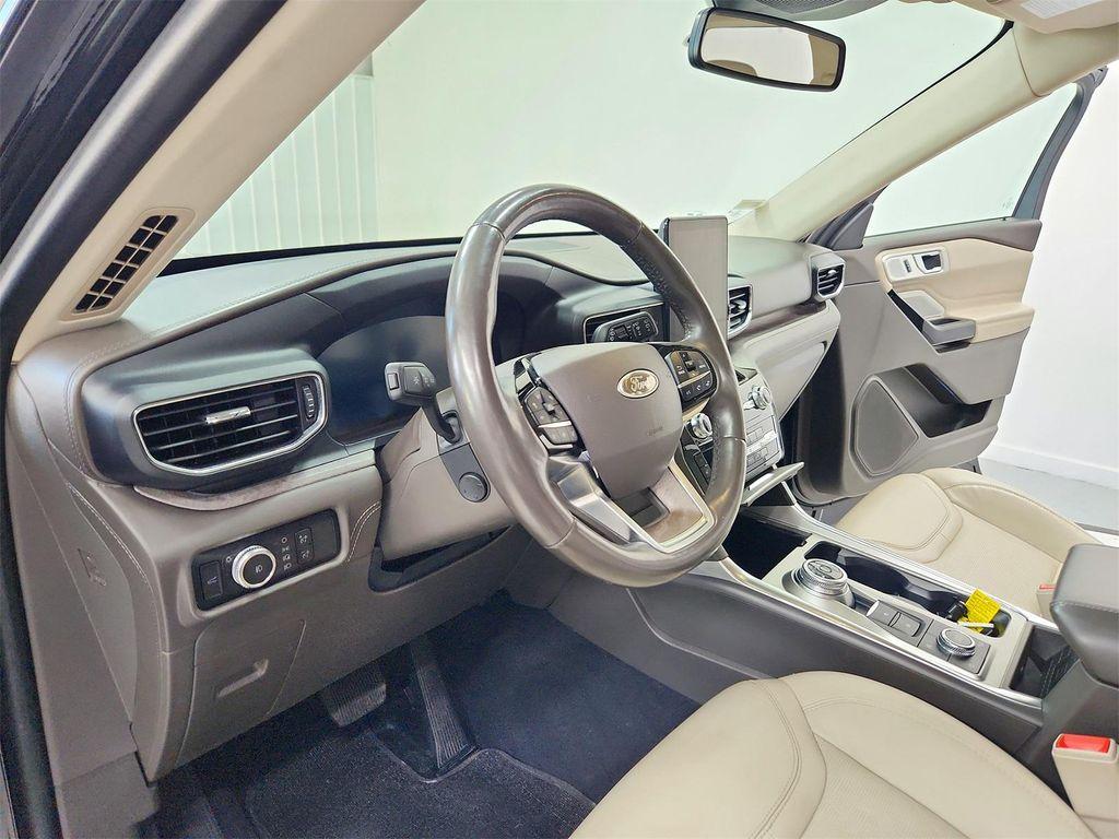 used 2023 Ford Explorer car, priced at $36,224