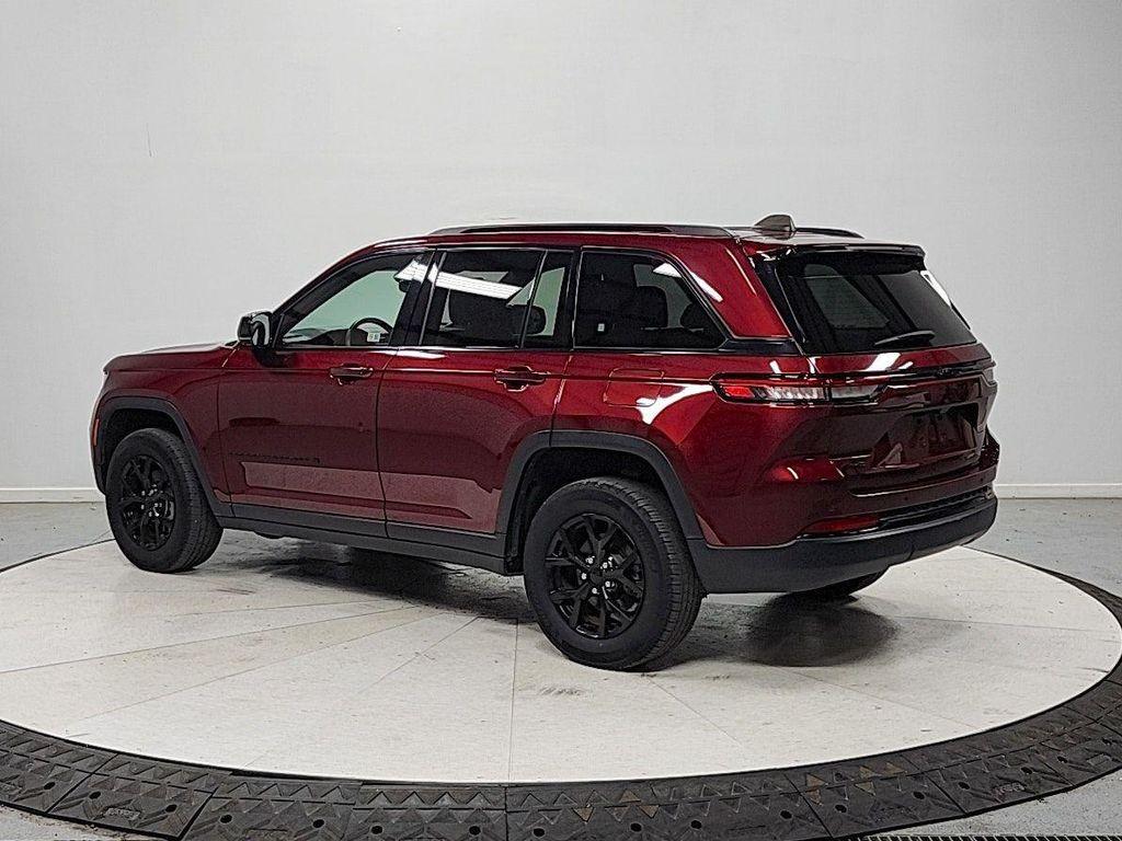 used 2024 Jeep Grand Cherokee car, priced at $28,344