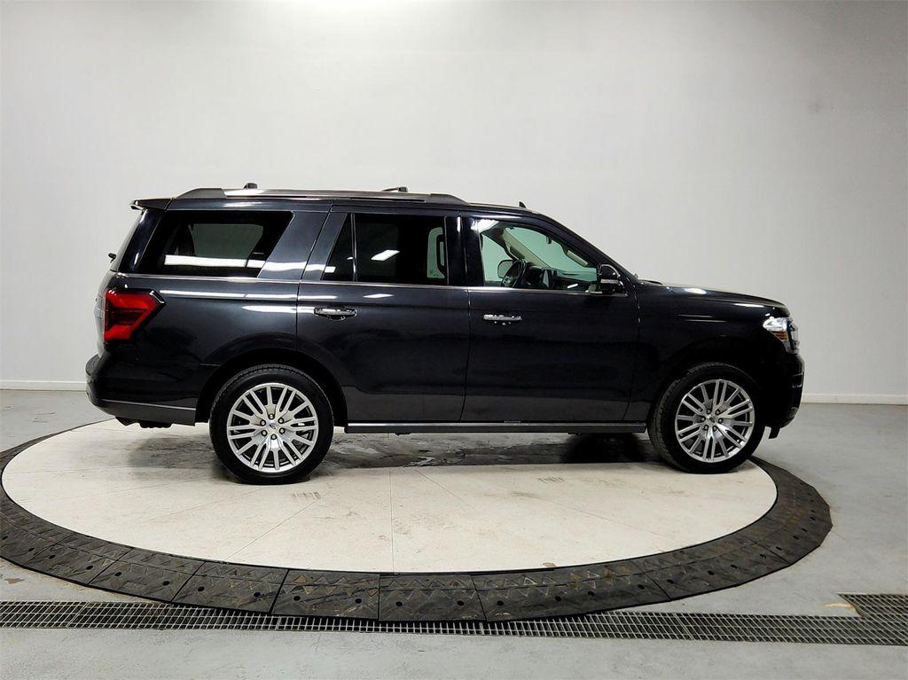 used 2024 Ford Expedition car, priced at $43,463