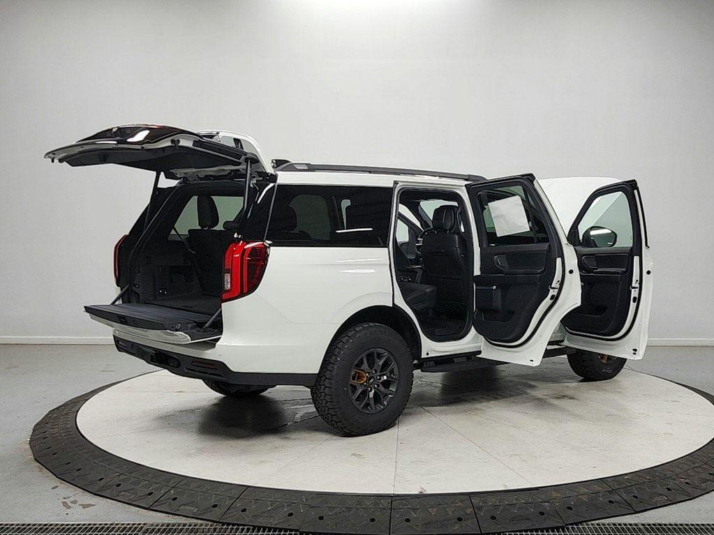 new 2026 Ford Expedition car, priced at $81,843