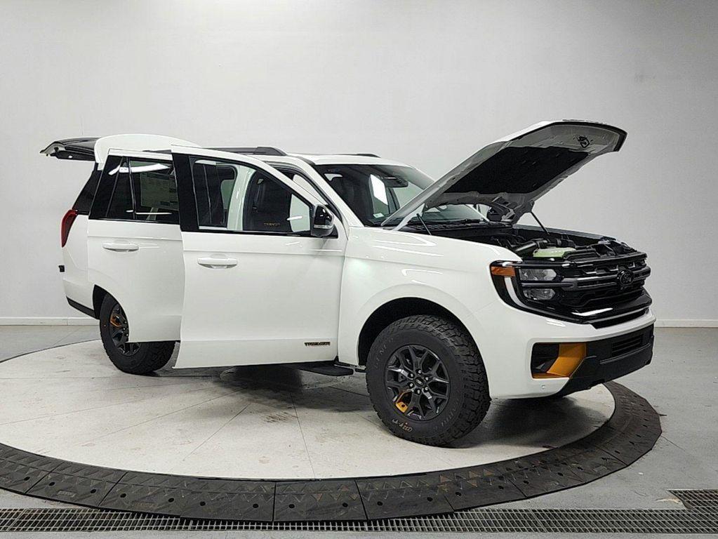new 2026 Ford Expedition car, priced at $81,843