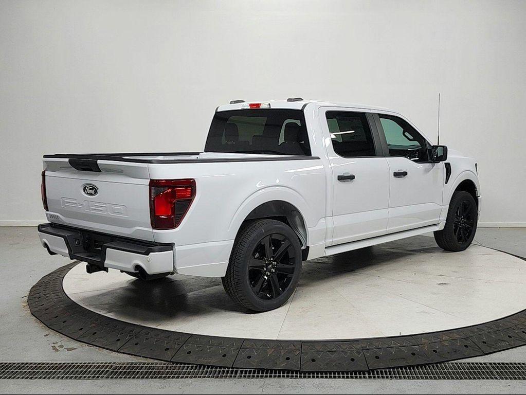 new 2026 Ford F-150 car, priced at $56,462