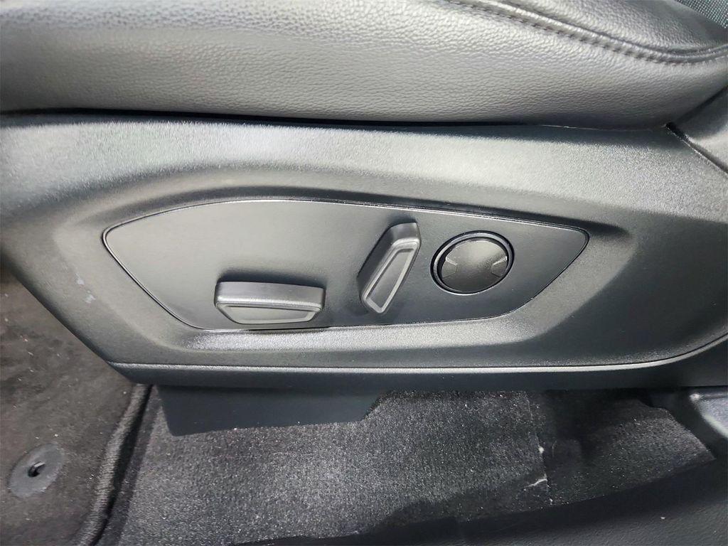 used 2024 Ford Explorer car, priced at $28,936