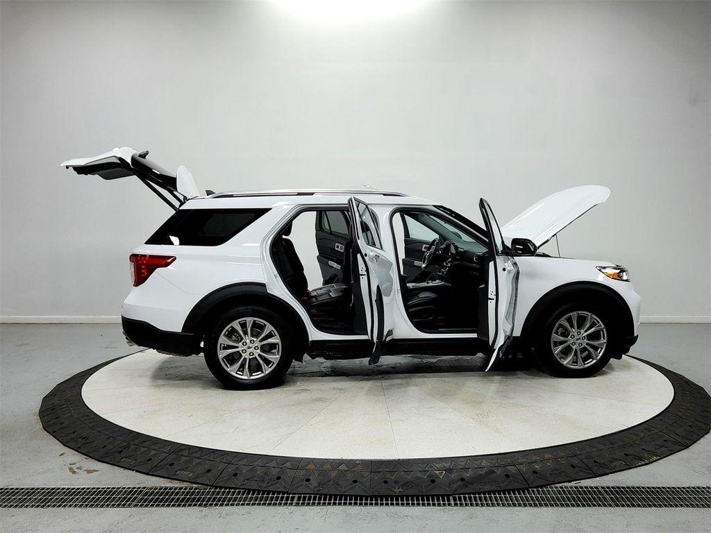 used 2024 Ford Explorer car, priced at $28,936