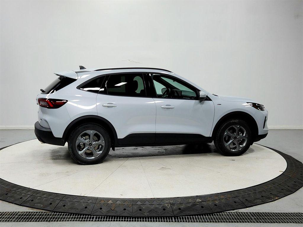 new 2026 Ford Escape car, priced at $30,559