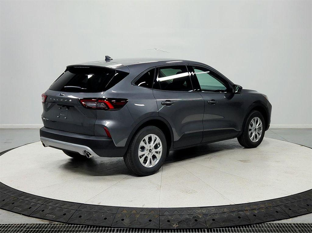 new 2026 Ford Escape car, priced at $26,051