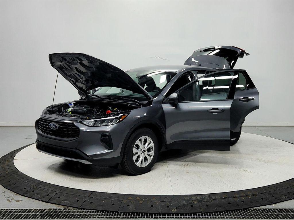 new 2026 Ford Escape car, priced at $26,051