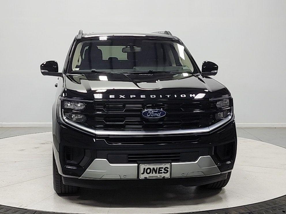 used 2025 Ford Expedition car, priced at $64,560
