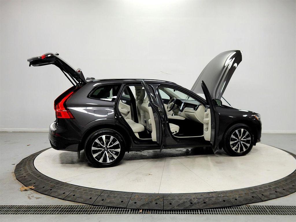 used 2024 Volvo XC60 car, priced at $33,387