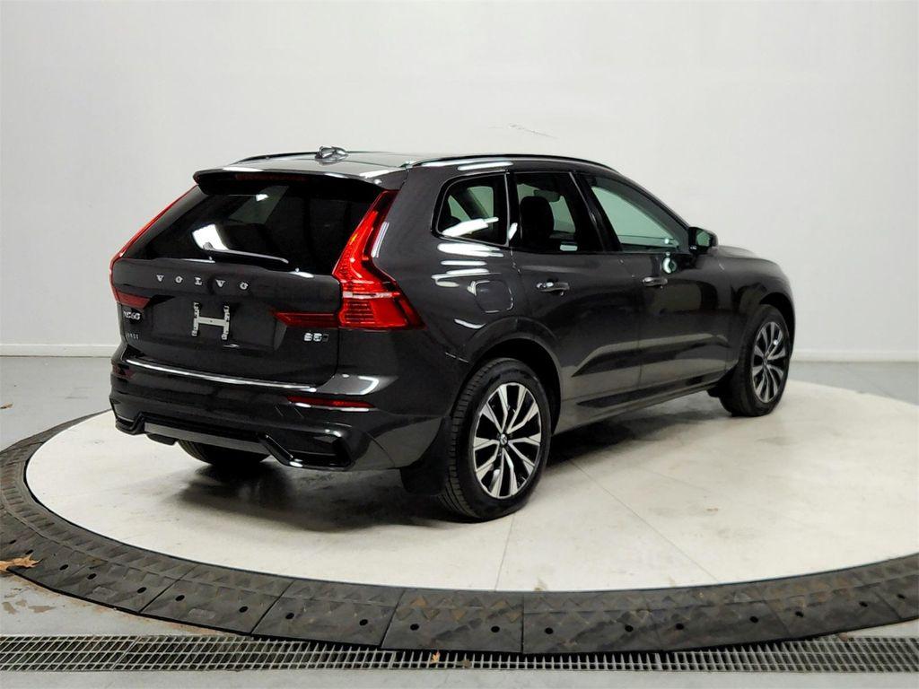 used 2024 Volvo XC60 car, priced at $33,387