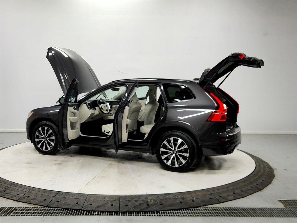 used 2024 Volvo XC60 car, priced at $33,387