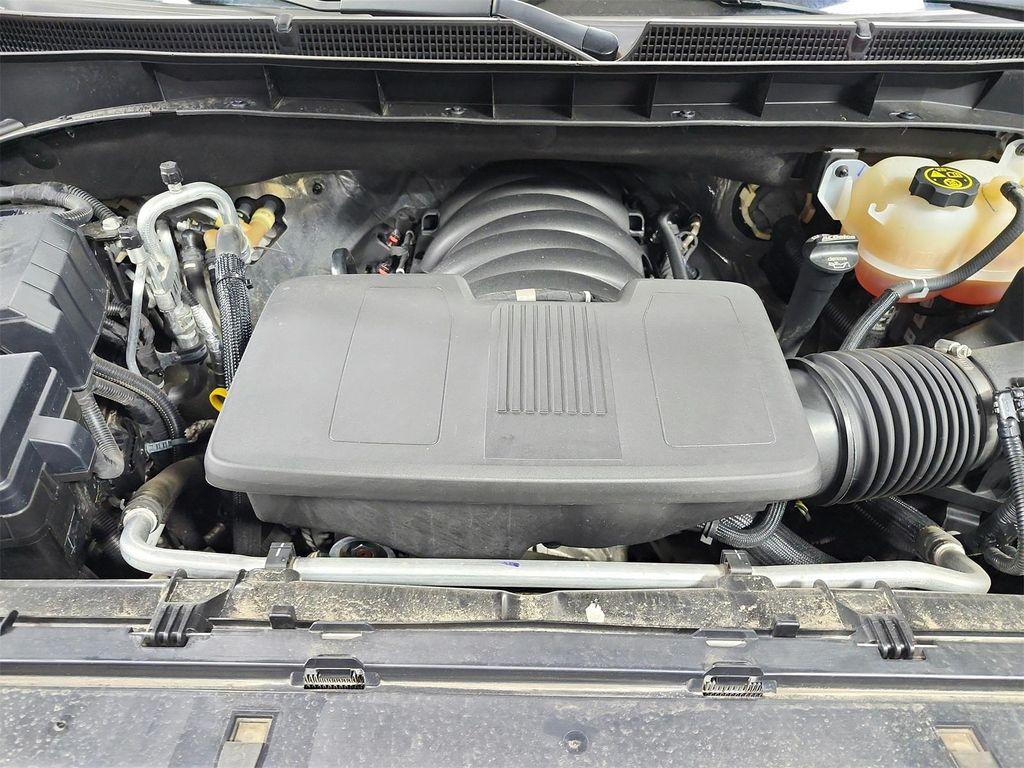 used 2023 GMC Yukon car, priced at $53,233