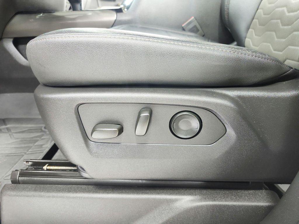 used 2023 Chevrolet Silverado 1500 car, priced at $46,192