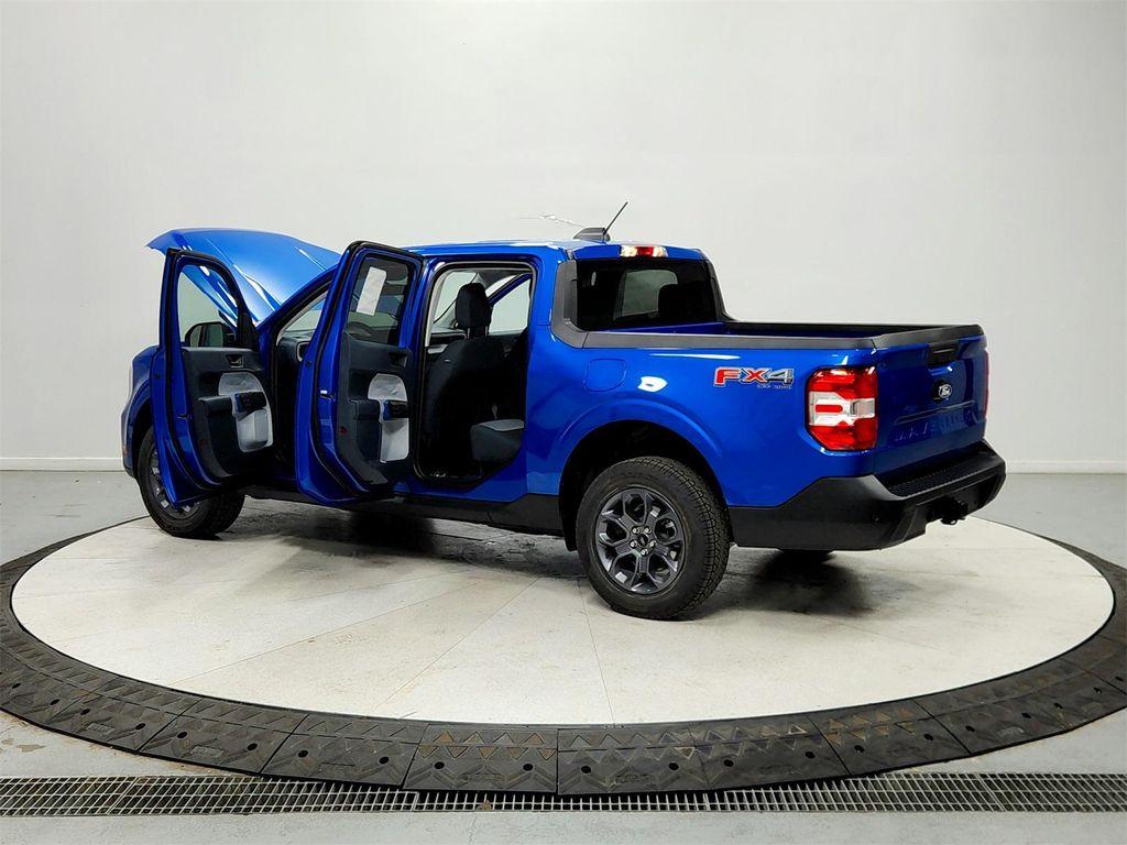 new 2025 Ford Maverick car, priced at $32,226