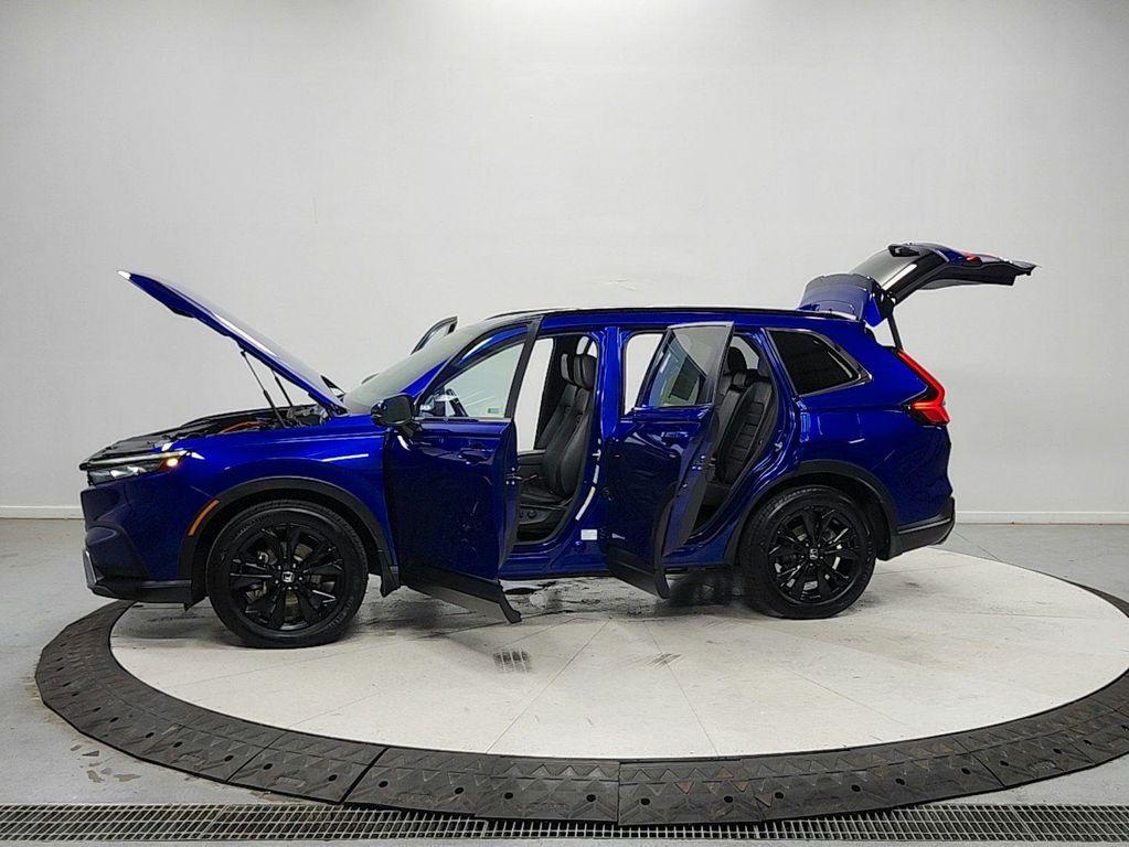 used 2023 Honda CR-V Hybrid car, priced at $32,242