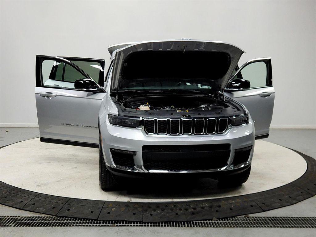 used 2021 Jeep Grand Cherokee L car, priced at $28,293