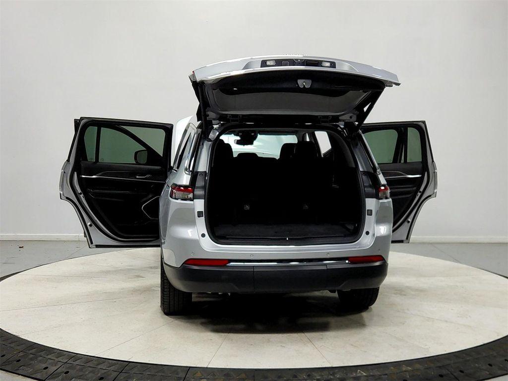 used 2021 Jeep Grand Cherokee L car, priced at $28,293