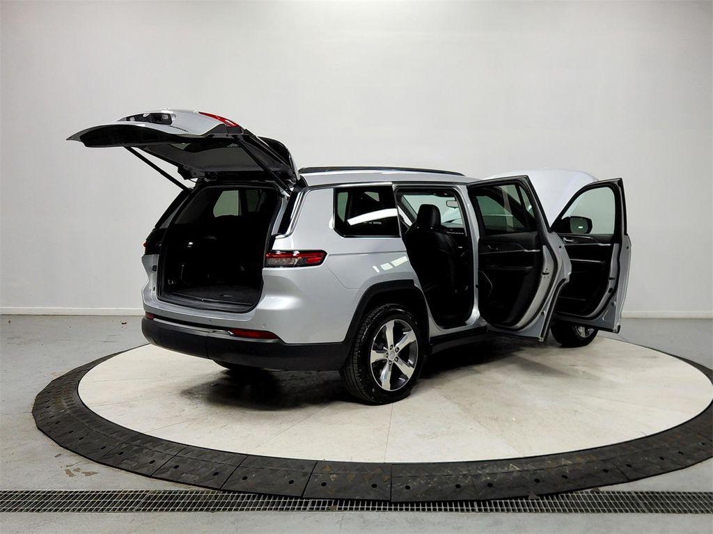 used 2021 Jeep Grand Cherokee L car, priced at $28,293