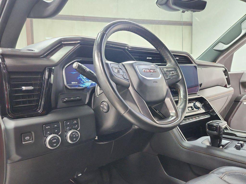 used 2024 GMC Sierra 1500 car, priced at $50,989