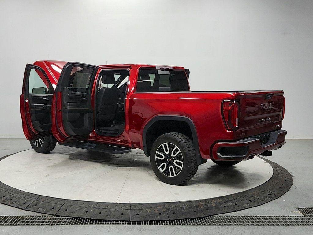 used 2024 GMC Sierra 1500 car, priced at $50,989