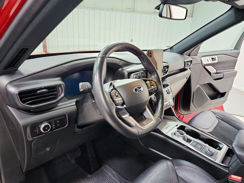 used 2023 Ford Explorer car, priced at $33,889