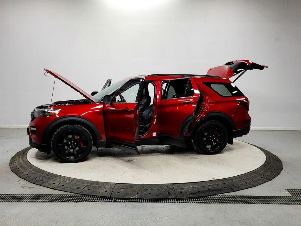 used 2023 Ford Explorer car, priced at $33,889