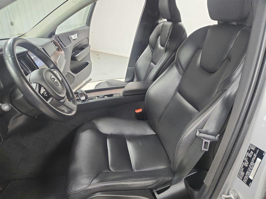 used 2023 Volvo XC60 car, priced at $27,535