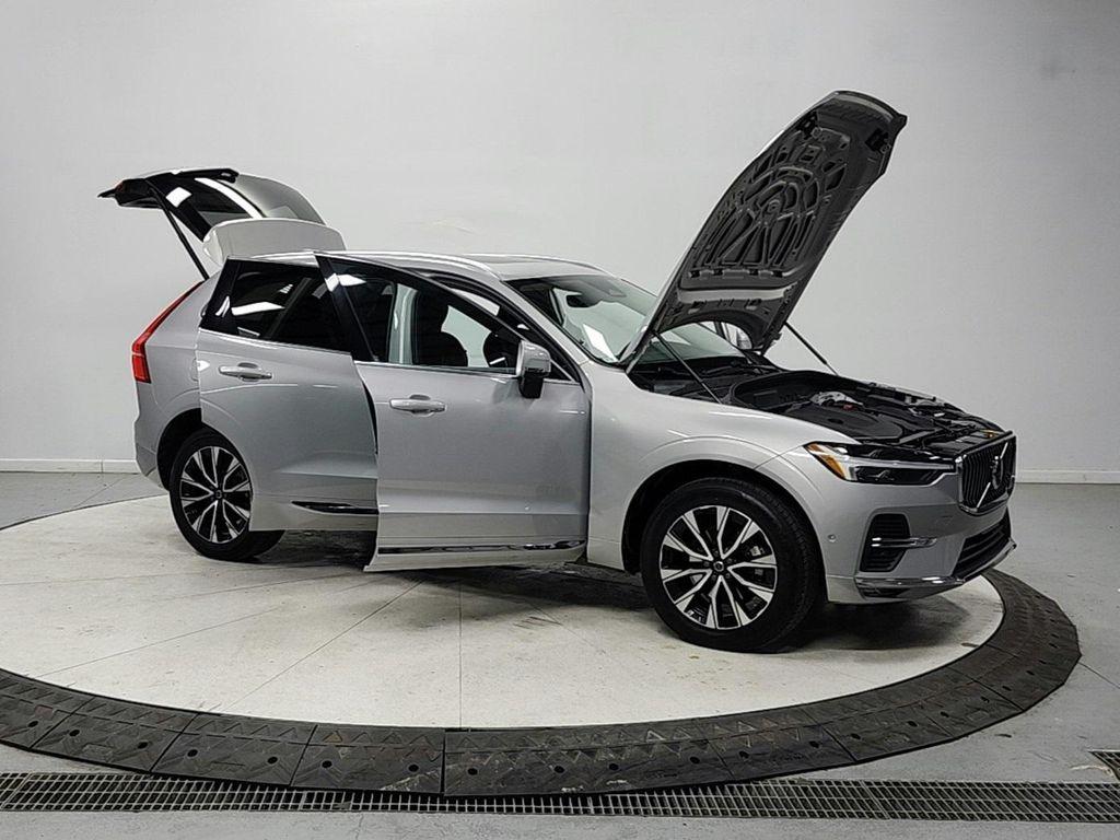 used 2023 Volvo XC60 car, priced at $27,535