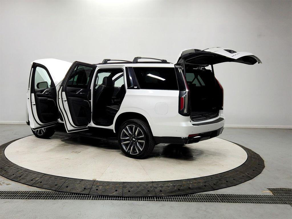used 2023 Cadillac Escalade car, priced at $69,989