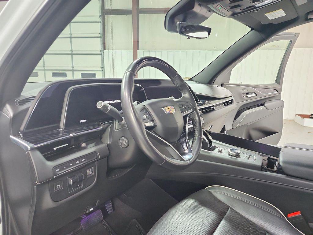 used 2023 Cadillac Escalade car, priced at $69,989
