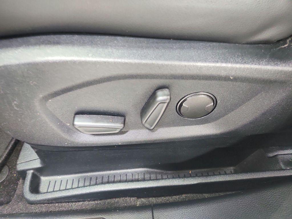 used 2020 Ford Edge car, priced at $19,675