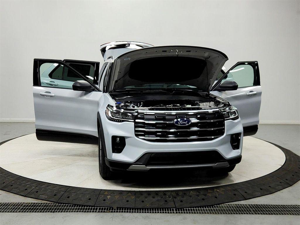 new 2026 Ford Explorer car, priced at $41,099